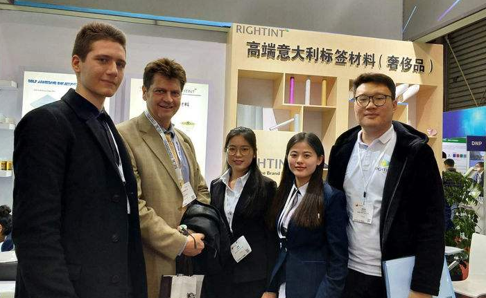 长裙|国内“过度饱和”的5个专业，不仅录取分数线高，就业也成难题