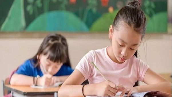 梓琪育儿说|中小学寒假安排已公布，“超长待机”四五十天，学生的快乐又来了