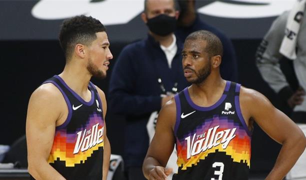 保羅|官宣！太陽交易保羅質(zhì)詢布克意見，2人確定留隊(duì)，湖人機(jī)會(huì)來了