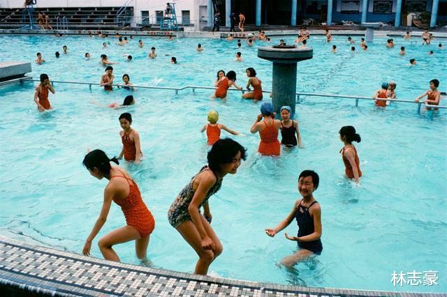 老照片|炎热老照片，30年前的夏天中国人是这样度过的，有你的记忆吗？