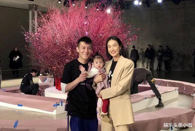 秦舒培|悄悄离婚！挤破头嫁京圈大佬，转头出轨顶级玩咖？