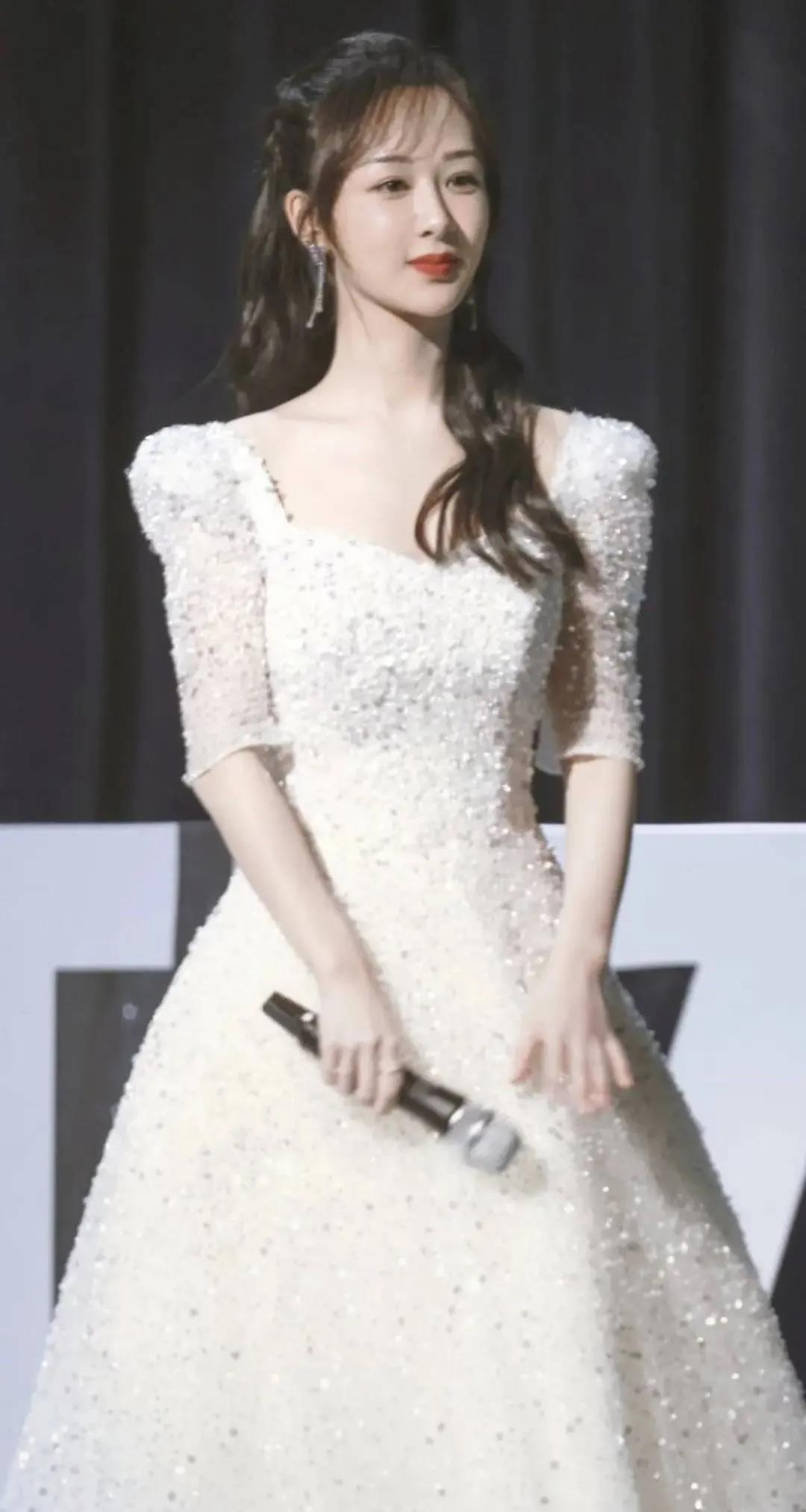 杨紫|吴亦凡凉了,拉杨紫转移视线?瘦下来的杨紫到底有多美