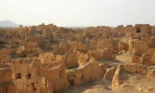 舜网 新疆有太多的未解之谜，新疆的死亡禁地之谜和罗布泊大耳朵之谜你听说过吗？