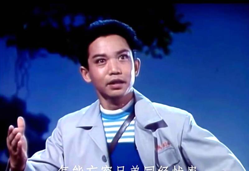 京剧|他嗓音洪亮，音域宽广，在现代京剧《磐石湾》演陆长海，近况怎样