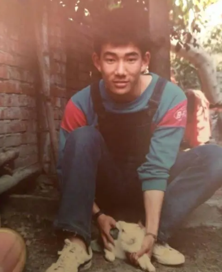 任贤齐|赌钱输光后，回家路上他越想越气，写下一首歌成了任贤齐的成名作