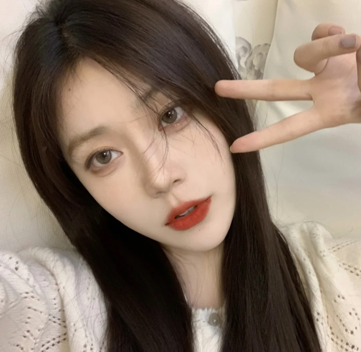 口红|你的第一只大牌口红是哪个？除了999，90后更喜欢405，不愧是经典