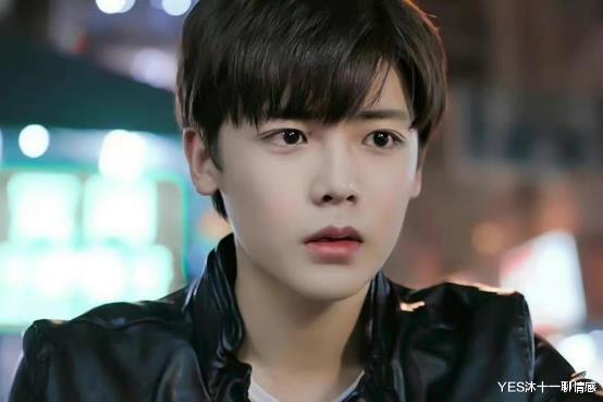 |雌雄难辨!看了这10位男星的女装扮相,男人都会心动