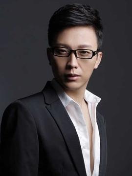 李玉刚|李玉刚走红后抛弃糟糠之妻，如今成为国外高官女婿！