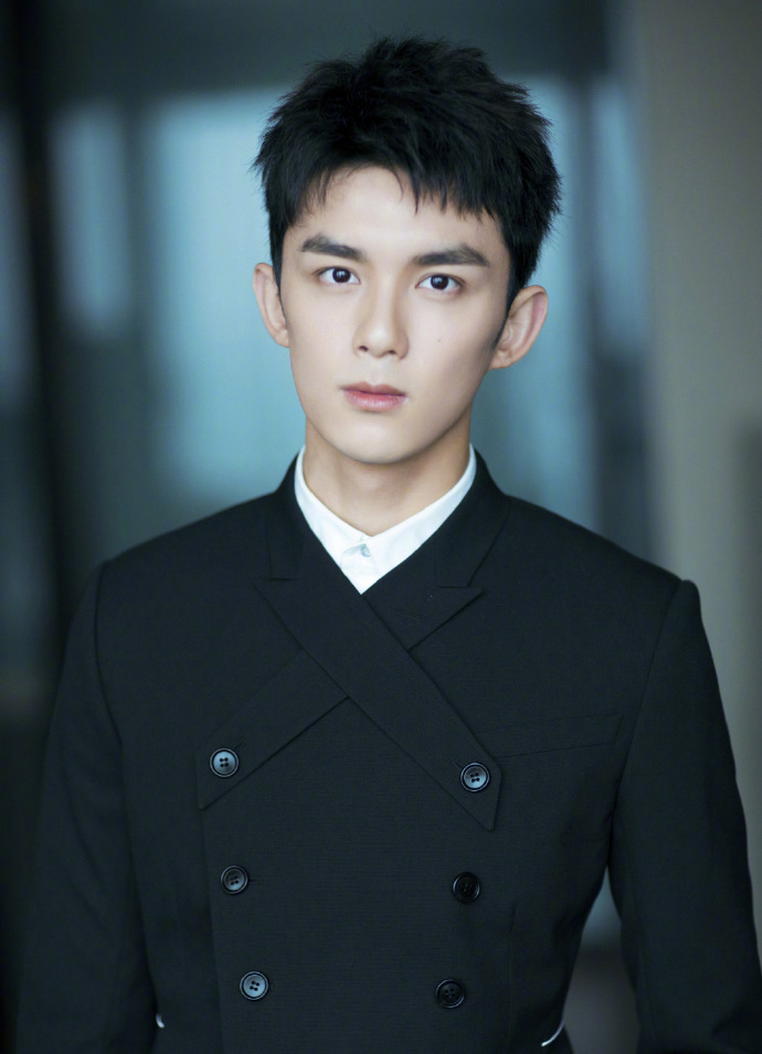 张艺兴|娱乐新看点—吴磊、张艺兴、王俊凯、张子枫、刘昊然等最新消息