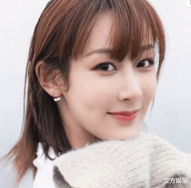 杨紫|杨紫放弃成毅与井柏然合体！新造型撞衫司藤，却被后者吊打！