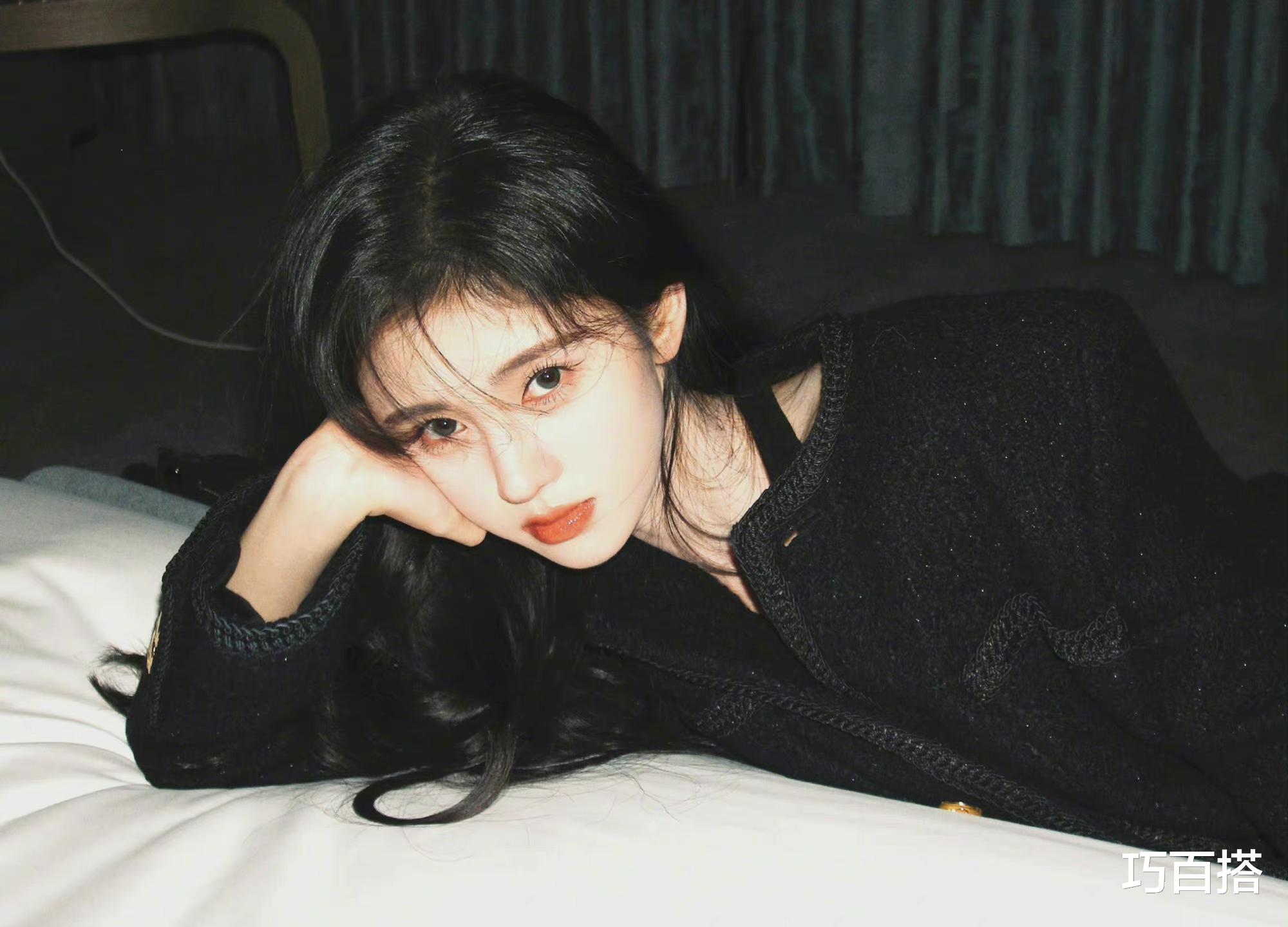 穿衣搭配|鞠婧祎机场上演“穿搭艺术”，私服又美又高级，简直太上头了