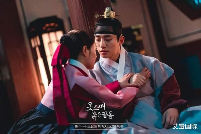 衣袖|《衣袖》小说精选名场面 被李祘酒醉扑倒高甜圆房 德任竟想生7个？