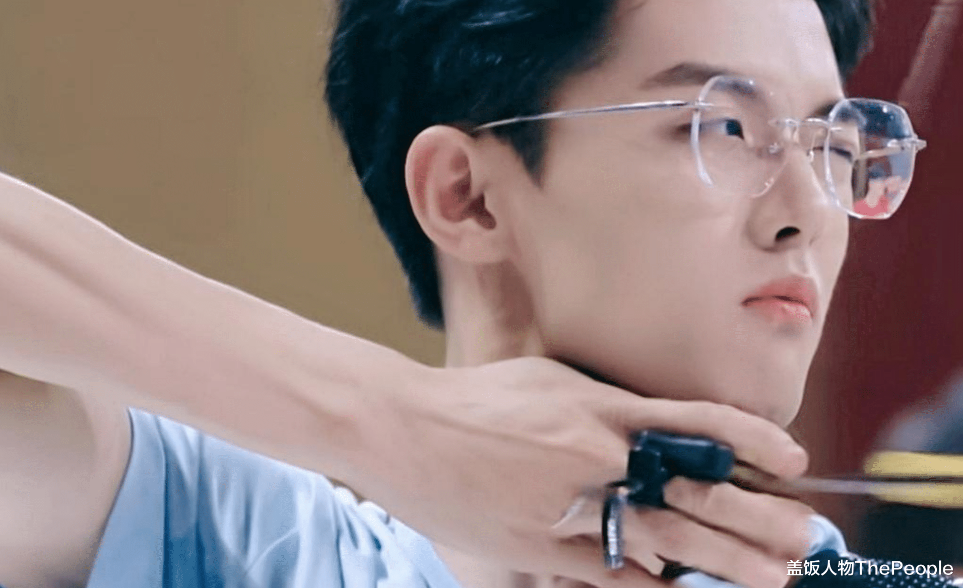 李溪芮|有人秀身材惹争议、有人凭实力成名场面，明星运动会到底该看啥？