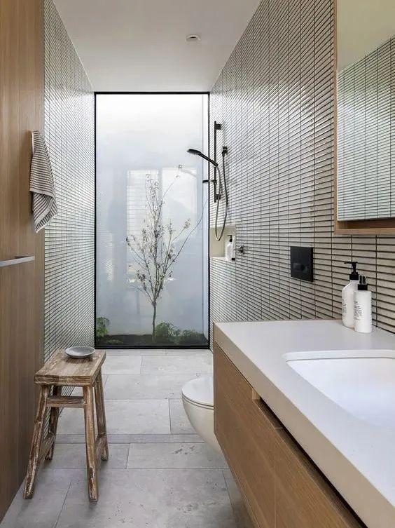 从普通到高级，卫生间审美升级5个要点，看得我也想作一作！