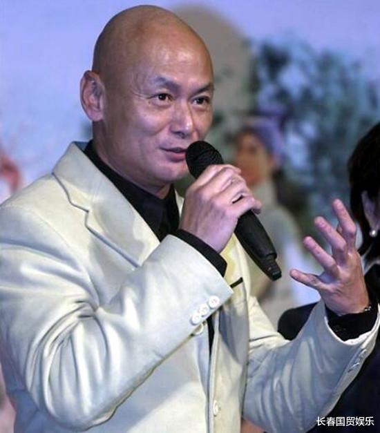 刘家辉|他曾是一代功夫巨星，晚年凄凉瘫痪又遭妻儿夺财，66岁近况曝光