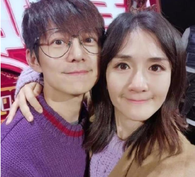 何炅|第七代导演举报何炅，举报材料已提交，要求对何炅进行开除