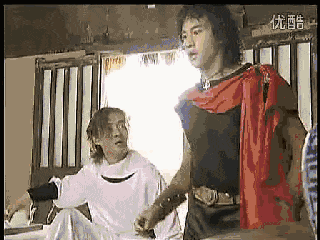 风云雄霸天下|《风云》中的两版“孔慈”，一位惊为天人，一位真的雷人