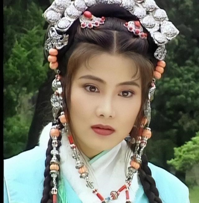 李嘉欣|10位港圈老牌美人现状,李嘉欣山根变高,杨怡变“木偶鼻”