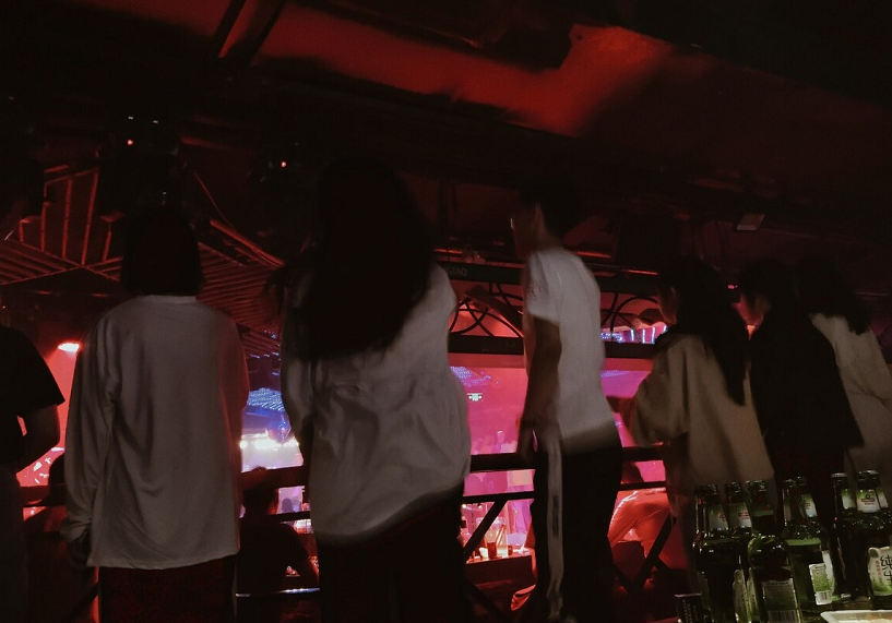 39健康网 19岁女大学生一月20次“857”，确诊肝癌，医生：怎么可以如此放纵