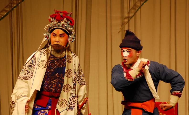 马德华|76岁的马德华:27岁娶“嫦娥”,恩爱49年零绯闻,这才是德艺双馨