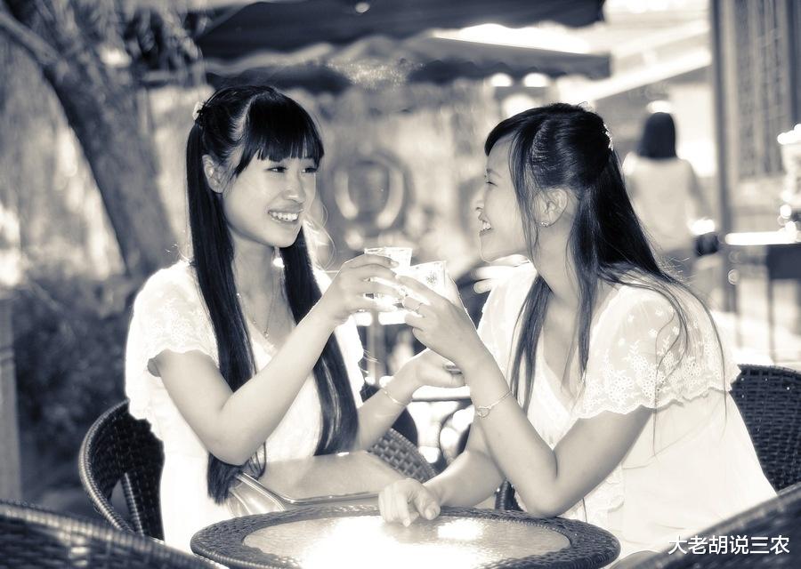 大老胡说三农 农村俗语：“兄弟少来往，姊妹多念想”，是啥意思？