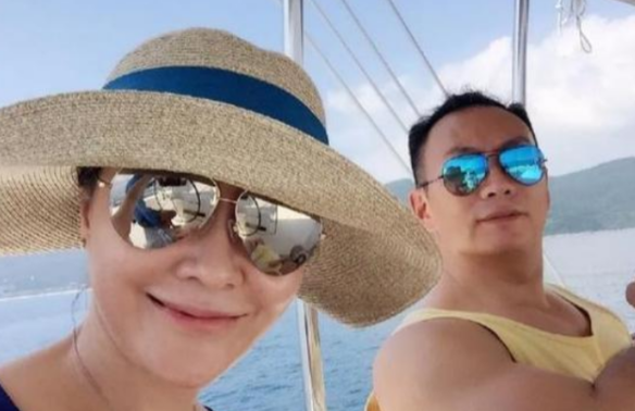 金马|央视主持人王小骞：丁克15年有苦衷，41岁生孩婆婆乐开花