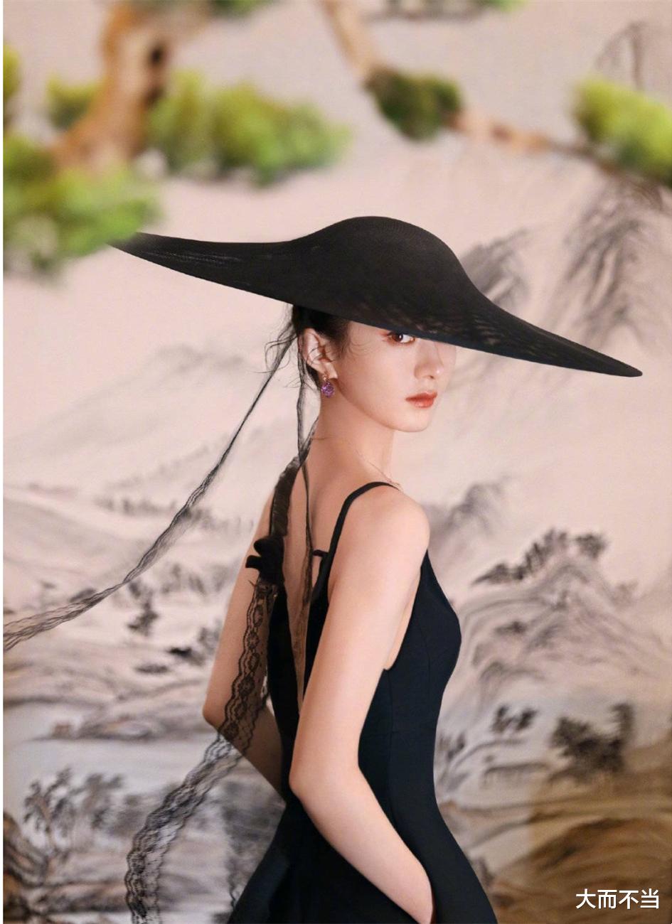 一见倾心|一张照片惹争议，陈漫到底该不该骂？看李小龙怎么说