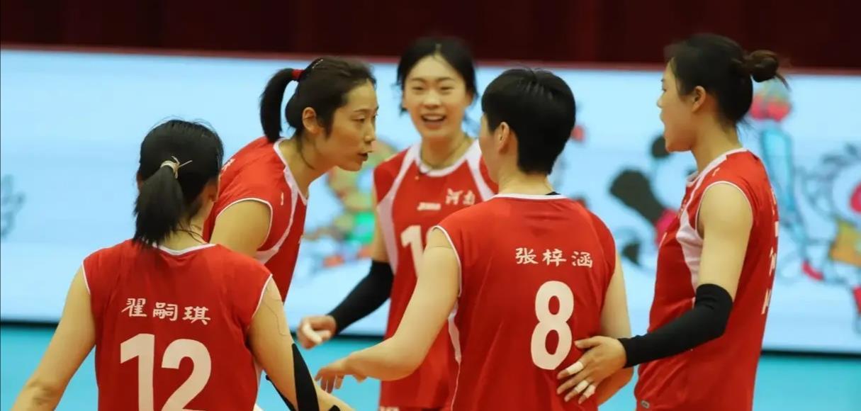 赵月看花花|恭喜中国女排,朱婷00后接班人张梓涵崛起,1米86二传该重点提拔