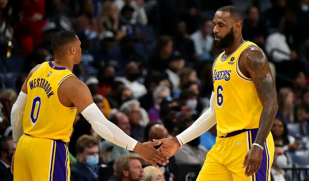 獨(dú)行俠|西部亂了！勇士擴(kuò)大領(lǐng)先，黑馬狂飆，獨(dú)行俠連升兩位，湖人跌第八