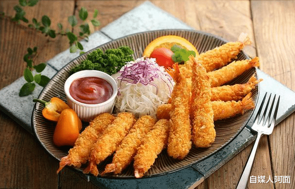 自媒人阿面 双胞胎姐妹俩同一天生下2对双胞胎,经医生鉴定,4个孩子爸爸是同一人