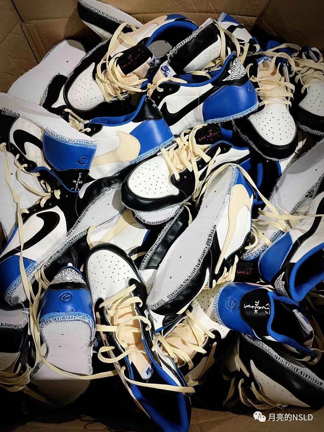 难舍离断|aj1倒钩闪电会是今年最贵的鞋吗?藤原浩阻止Travis Scott 将高帮做成黑蓝脚趾