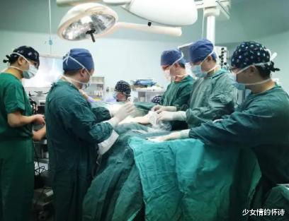 慢性胃炎|手術室冷知識：一臺10萬的手術，主刀醫生能拿多少錢？漲知識了