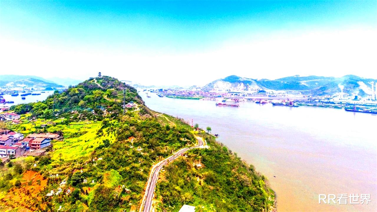 RR看世界 湖北這個縣城走運(yùn)了，被選中修建高鐵火車中心站，是你的家鄉(xiāng)嗎？