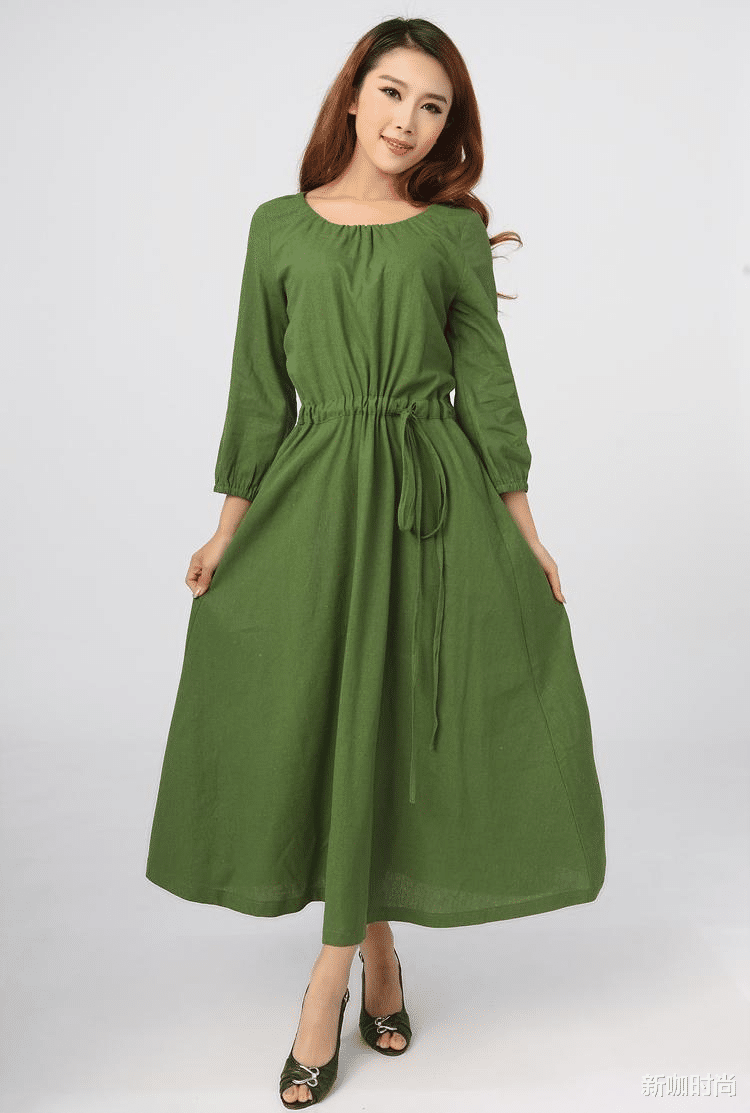 裙装|金铭大胆又会玩，身形发福也敢穿宽松裙装，“冲天”发型潮到飞起