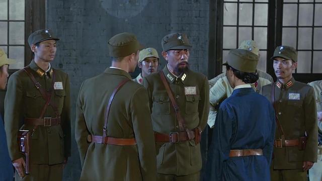 1953年四川一先进青年,因和妻子吵架暴露身份,曾杀害300名烈士