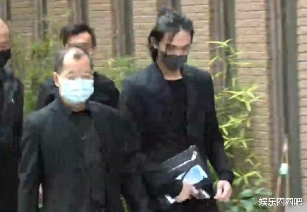 吴孟达|吴孟达出殡火化过程被曝光！历时近三小时，家人全程被媒体怼脸拍