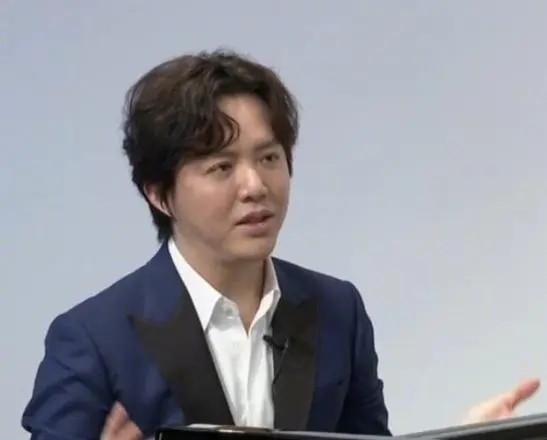 李云迪|李云迪嫖娼对象陈某卉的照片被曝光，网友：的确不是一般的失足女