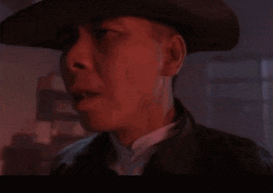 發發哥真题 冯小刚对赌失败赔偿华谊2.3亿？再一次对赌输了……