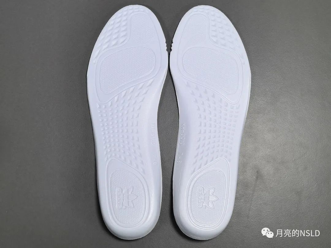 难舍离断|忙Donda的kanye不顾yeezy350v2的高危程度 细节对比展示五年的沉淀让鉴定有多困难