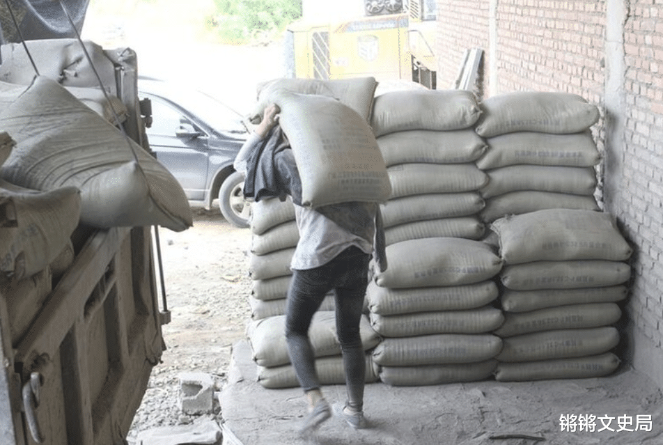 医生|浙江首位变性人雷晓晨:05年结婚,06年当“妈妈”,如今过得怎样