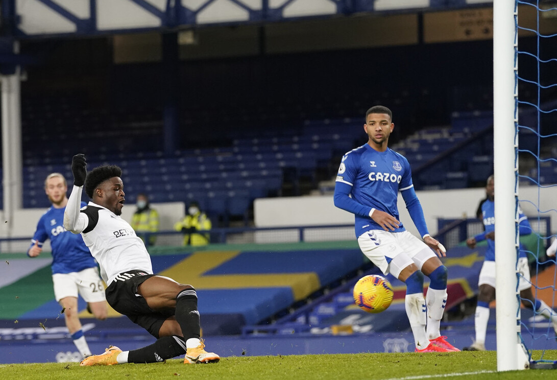 曼联|英超最新积分榜:曼城遥遥领先,曼联埃弗顿爆冷,阿森纳4球大胜