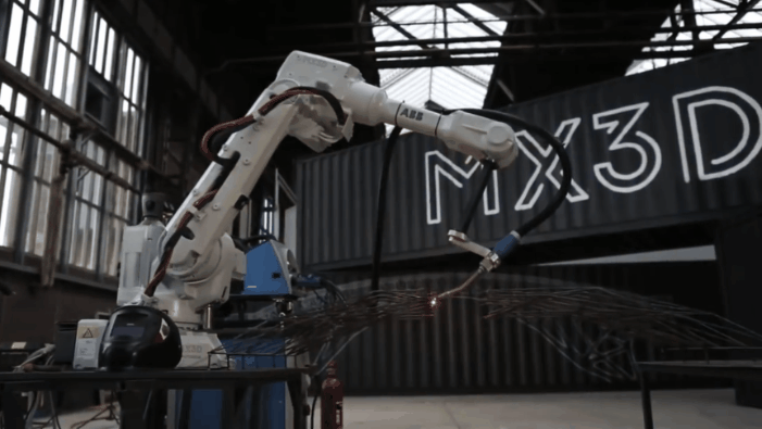 耐受性 荷兰人用意想不到的方法，把一座应属于外星的桥造了出来