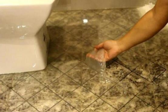 厕所漏水补漏最好方法