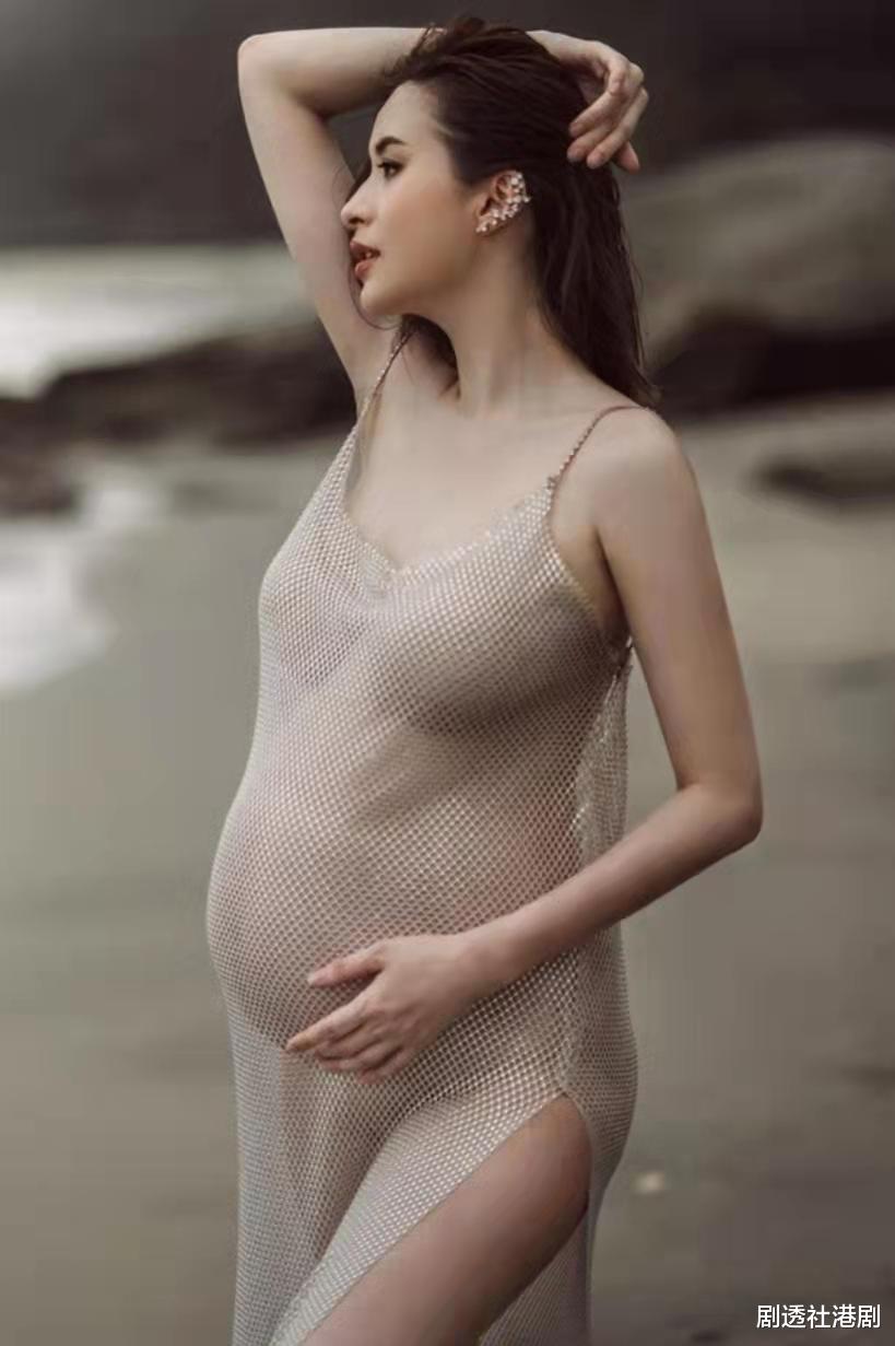 沈卓盈|辣妈！TVB上位小花产后四个月已恢复身形，大秀白滑长腿和事业线