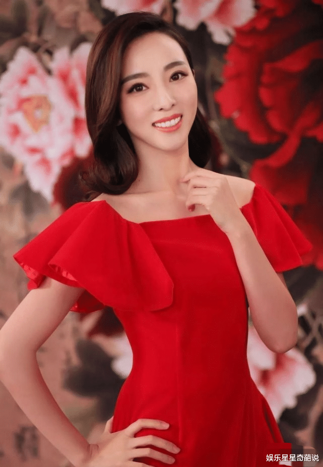 |主持人李思思自曝，曾经产后两个月要上春晚，月子里减肥泪湿枕巾