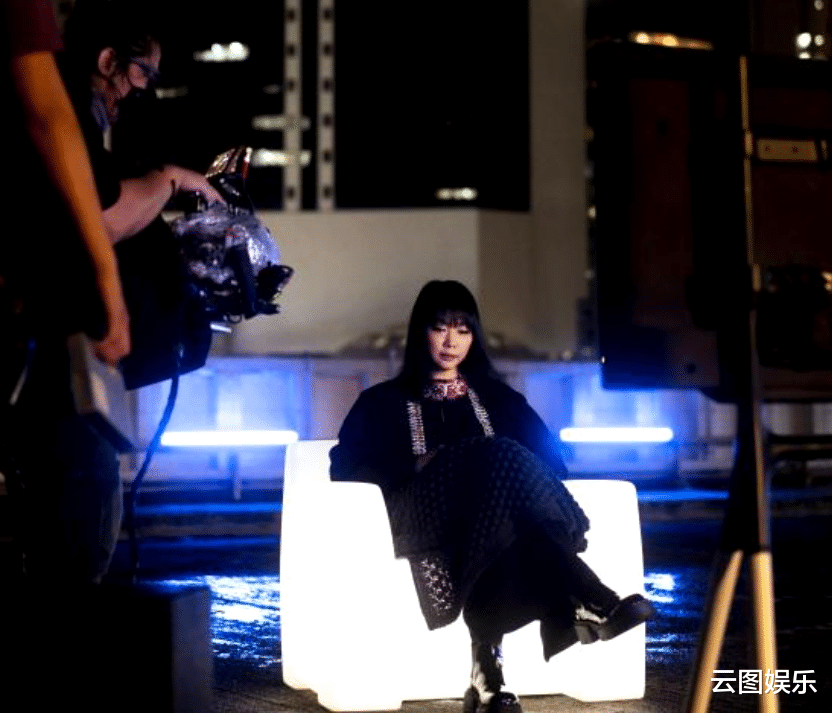 许美静|47岁许美静复出乐坛！曾被称为“小王菲”，却因感情问题精神异常