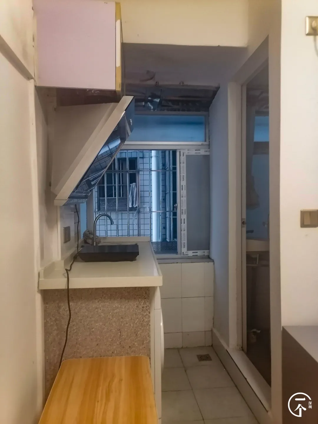 深圳市|深圳妹子勇闯洪浪北租房市场，被中介痛骂！