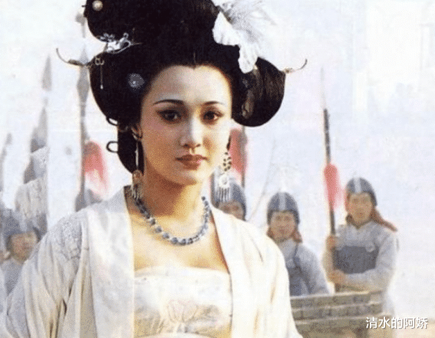 杨玉环|李隆基喜欢胖子杨玉环的原因：她不仅皮肤好，还有个特殊功能