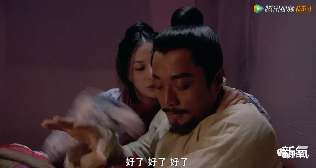 王俊凯|硬汉聚餐，秀色可餐！