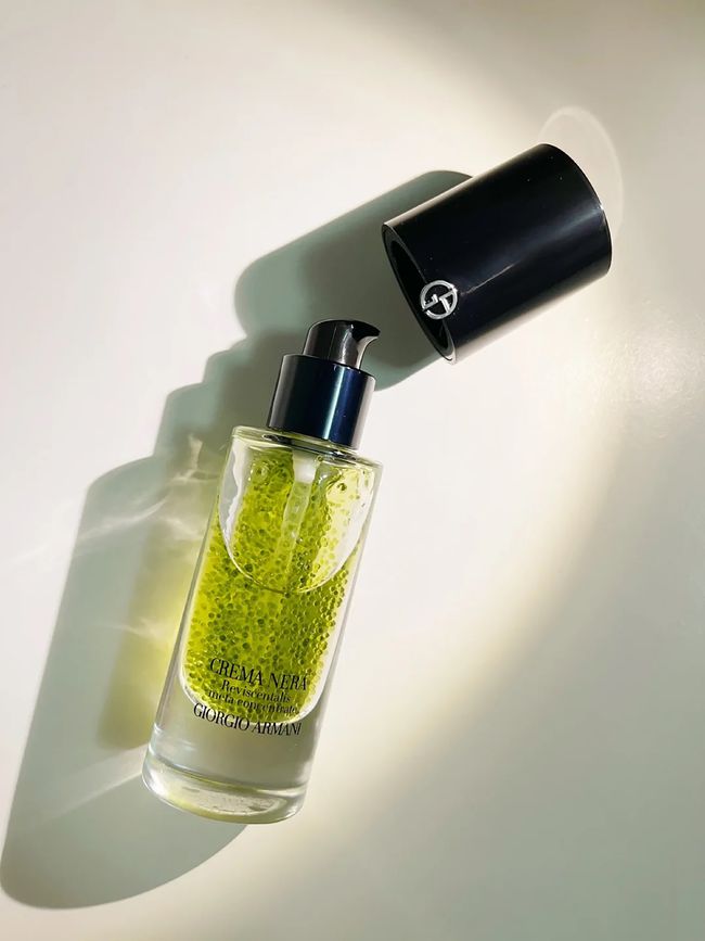 小倩的养颜护肤 热门抗老精华如何选？这几款才是淡纹紧致效果明显，千万别挑错了